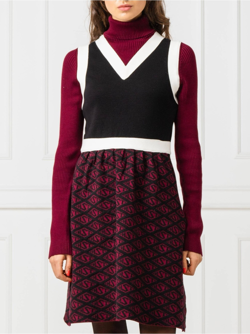 Tommy Hilfiger x Zendaya long sleeve knit sweater dress preppy academia varsity